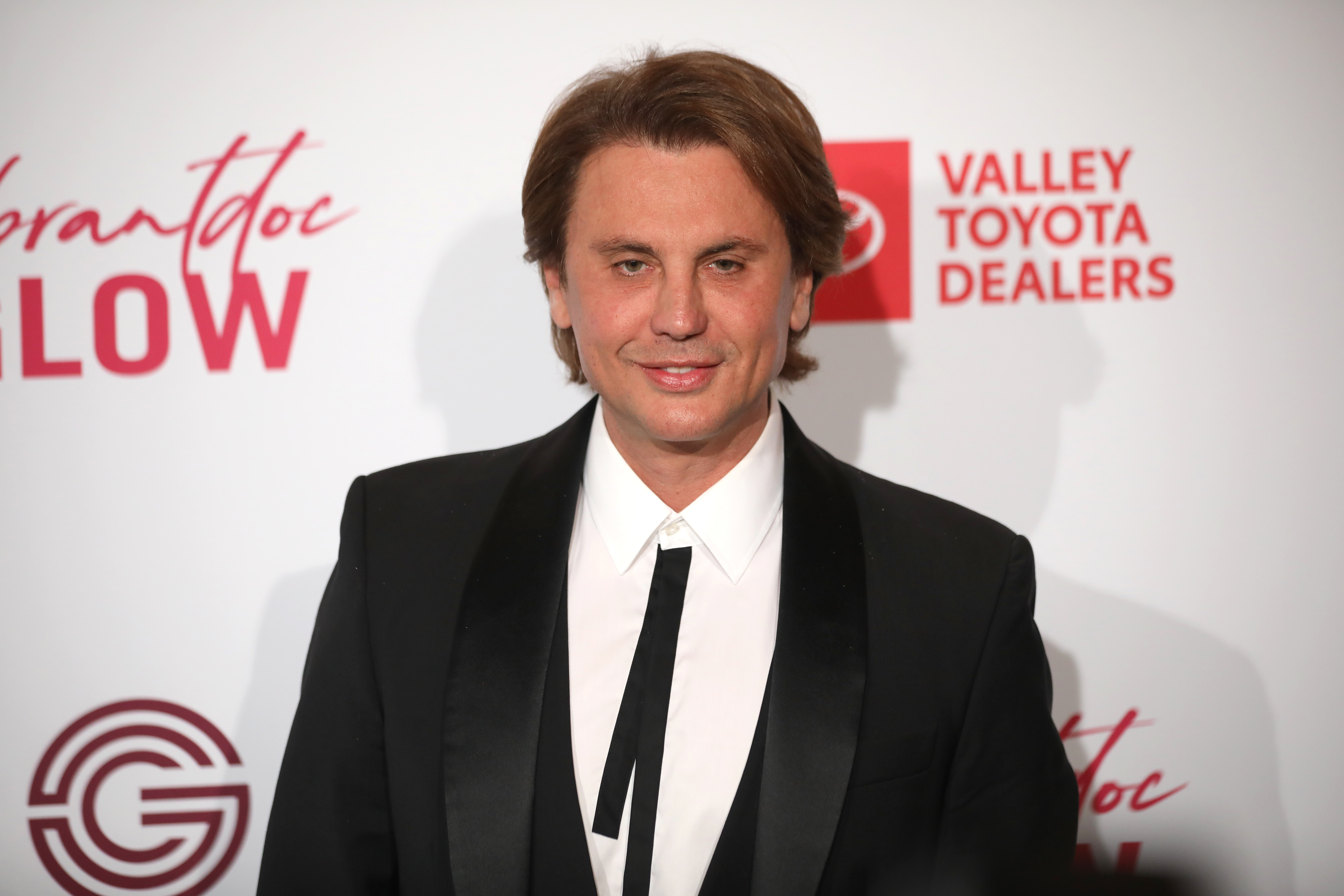 Jonathan Cheban on a red carpet